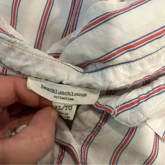 Beach Lunch Lounge Button Up Tank - Picture 5 of 6